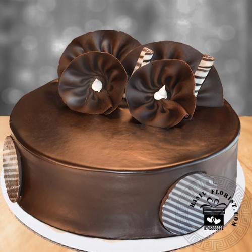 Chocolate Truffle Garnish Cake