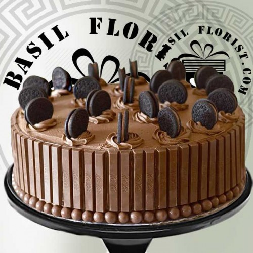 Oreo Kit Kat Cake