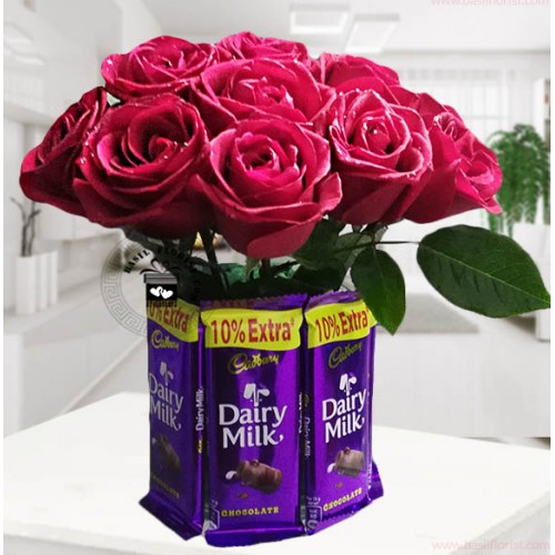 8 Cadbury Dairy Milk & 10Red Roses