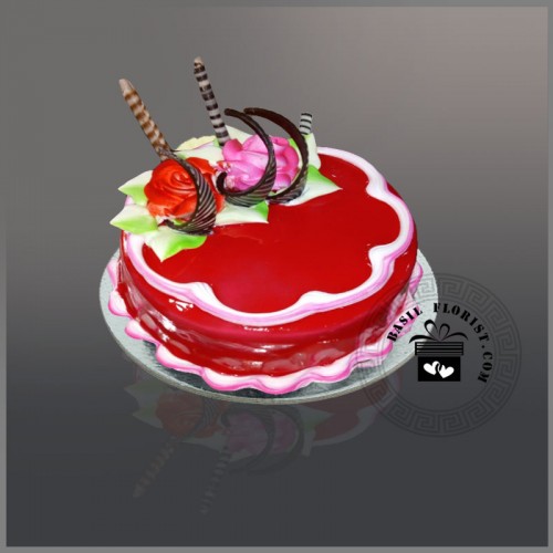 Strawberry Red Moist Cake