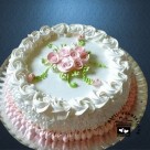 Classic Flowery vine Cake