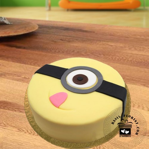 Minion fondant cake