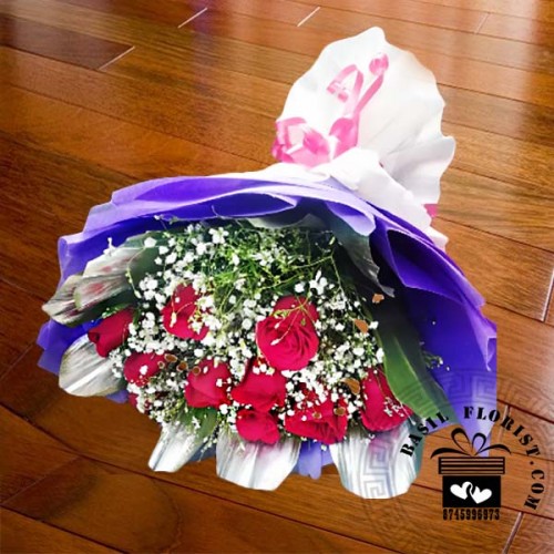 Louis (10 Red roses)