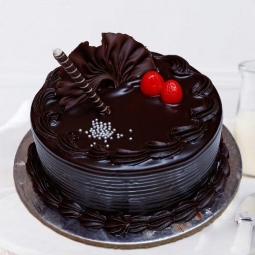 Decadent Sugar-Free Chocolate Truffle Cake