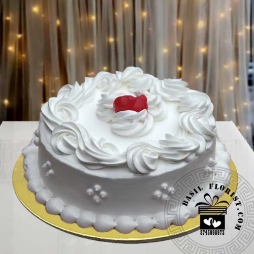Vanilla Birthday Cake for online delivery